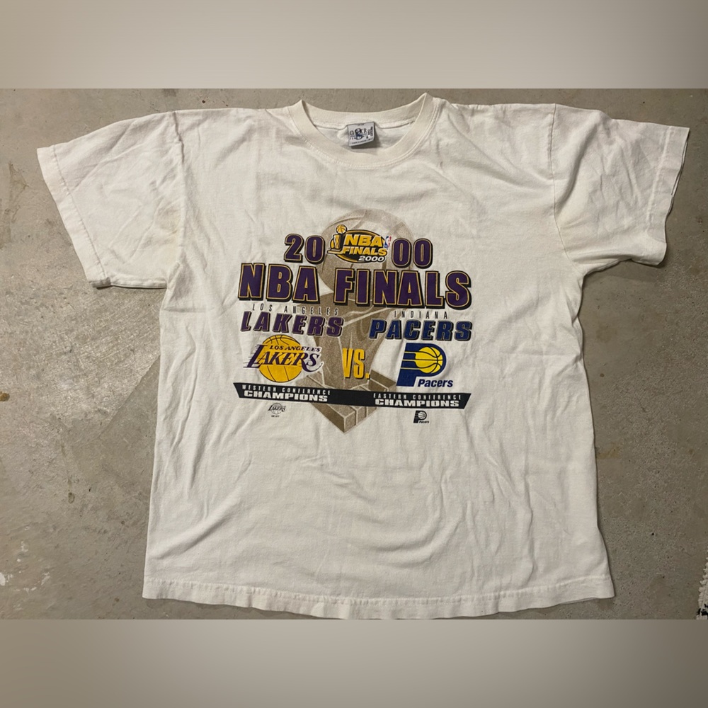 Vintage 2000 NBA Finals Los Angeles Lakers vs Indiana Pacers White Tee Large Y2K